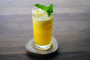 Thumbnail image for Pineapple Apple Mint Juice