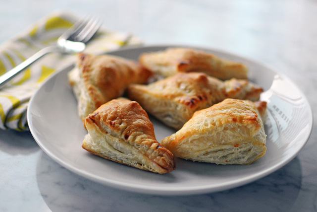 Post image for Thanksgiving Leftovers Turnovers